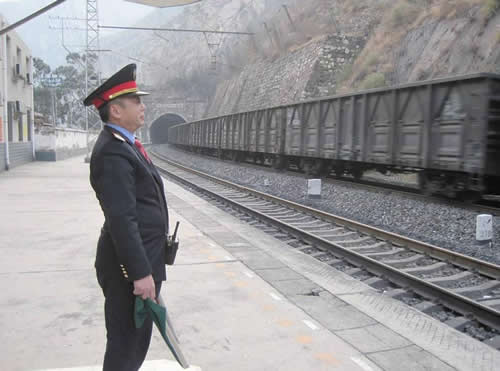 了解鐵路上的五大系統，車，機，工，電，輛崗位工作