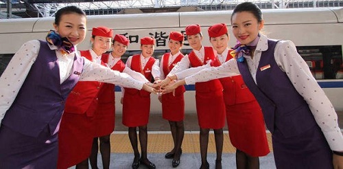 讀高鐵乘務(wù)專業(yè)年齡大后會不會被辭退？