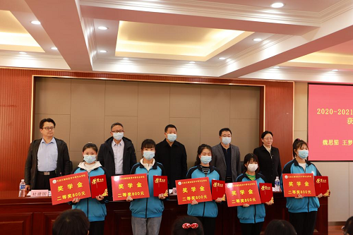 石家莊冀聯醫學中專學校招往屆生嗎