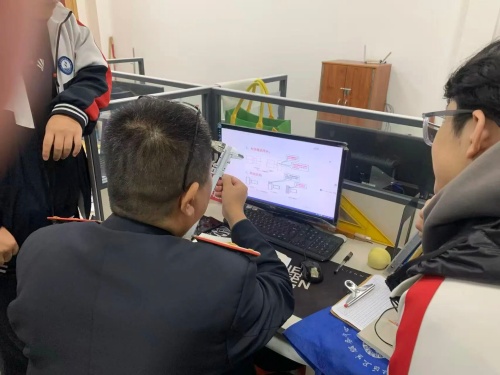 石家莊東華鐵路學校有計算機專業嗎？